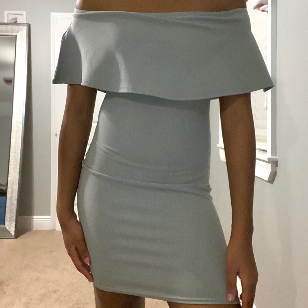 Grey off the shoulder bodycon dress